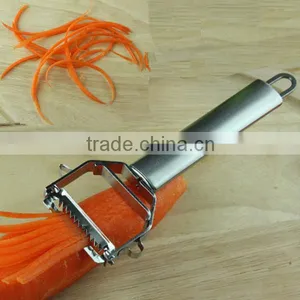 Good Quality Stainless Steel Manual Carrot Peeler thumbnail-1