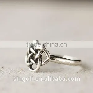 Antique Silver Casual Celtic Knot Ring thumbnail-2