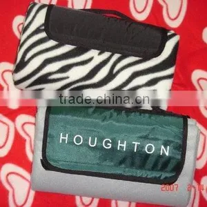 Fleece Blankets thumbnail-1