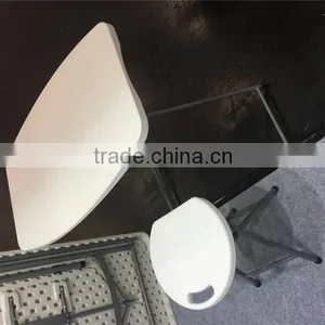 Popular Small Portable Folding Adjustable Blow Molding Plastic Personal Table for Picnic at the Weekend Use thumbnail-1