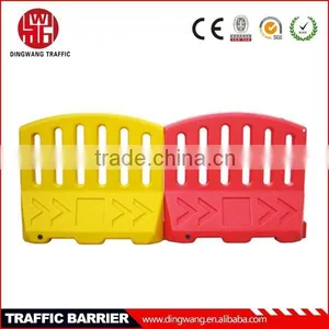 Best-selling 1.5M High Fence Plastic Barrier thumbnail-1