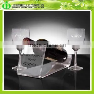 DDW-S015 Chinese Factory Directly Sells Wholesale Acrylc Wine Bottle Holder thumbnail-6