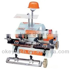High Quality Model 100-E1 Car Key Cutting Machine With External Cutter for Duplicate Key Cutting Machine thumbnail-1