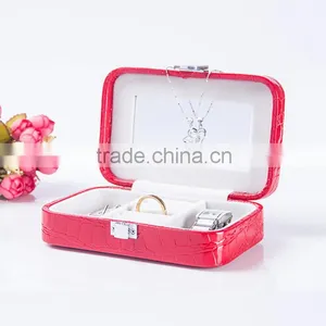 Chinese Factories Wholesale Custom Luxury Leather Jewelry Box, Red Beautiful Gift Box thumbnail-2