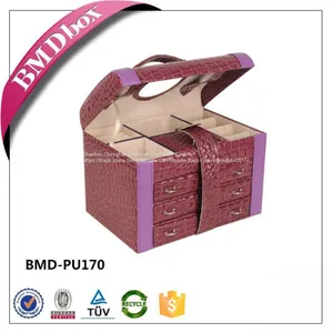 Leather Jewelry Box thumbnail-5