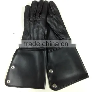 Gauntlet Gloves thumbnail-1