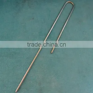 Galvanised Drip Line Pegs thumbnail-1