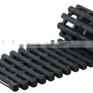 Traction Tracks Car thumbnail-1