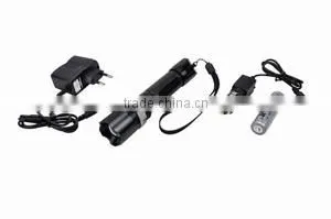 Rechargeable Multifunction High Power Flashlight thumbnail-1