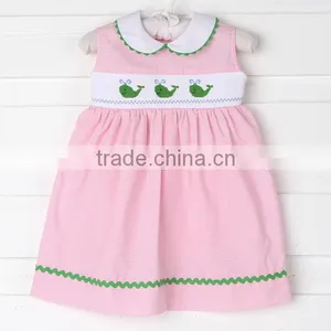 2017 Spring New Arrive Little Girls Easter Clothes Smocked Whale Collared Jummper Pink Gingham Dress thumbnail-2
