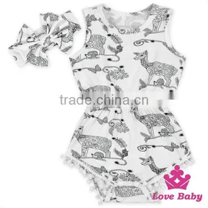 2LLY-090 Lovebaby Punjabi Designer Suits Boutique Printed Animals With Bow Accessory Pom Pom Jumpsuits for 0-2t Baby thumbnail-1