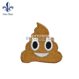Fashion Customized High Quality 100% Polyester Fabric Woven Labels thumbnail-4