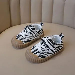 Autumn New Children's Shoes for Boys and Girls Comfortable Soft-soled Baby Breathable Cloth Shoes Children's Fashion Trendy Shoes thumbnail-1