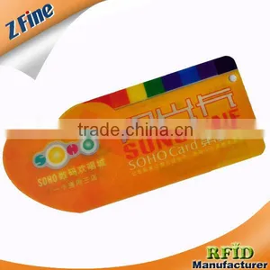 China Supplier Shaped Plastic Playing Pvc Gift Card With Hole Punch thumbnail-1