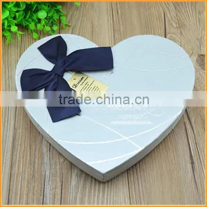 Customizes Colorful Printed Paper Heart Shape Gift Box thumbnail-5