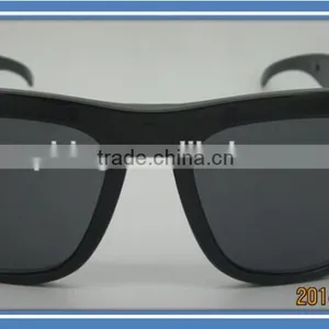 Hot Selling Unique Design Durable Hd720p Hidden Sunglasses Camera thumbnail-1