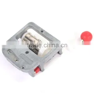 18 Note Mini Hand Crank Musical Box Movement thumbnail-4