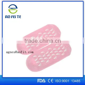 2016 Foot Spa Gel Moisturizing Socks, Exfoliating Foot Mask, Silicone Gel Socks thumbnail-4