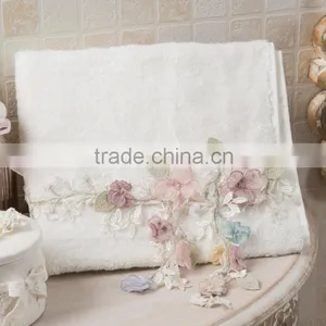 LES FLORES HANDMADE TOWEL thumbnail-1
