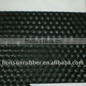 10mm to 30mm Thickness Hammer Top Cow Rubber Mat thumbnail-1