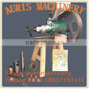 Widely Used Small Model Corn Puffing Extruder Machine With 7molds thumbnail-1