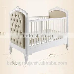 French Style Elegant Portable Baby Bed, Environmental Wooden Baby Crib thumbnail-3