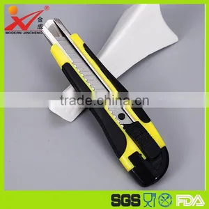 Hot Sale 18mm Utility Knife High Quality Tool Knife Fixed Blade Knife 2 Colors Student Psc Tool Knife thumbnail-1