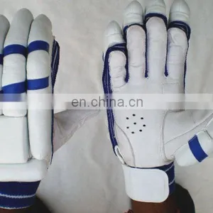 Batting Gloves thumbnail-1