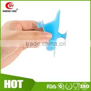 Latest FDA Standard Star And Moon Shape Silicone Body Bath Brush For Babies thumbnail-5