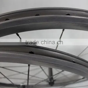 2015 700C Carbon Fiber Clincher Wide 23mm Road Bike Wheelset With Basalt Brake Surface thumbnail-3