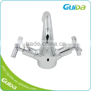 Triple Handle Taps And Tubs And Shower Faucet thumbnail-3