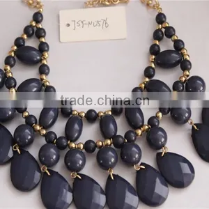 Fashion Dark Color Acrylic Beads Necklace Women Necklace Jewelry thumbnail-1