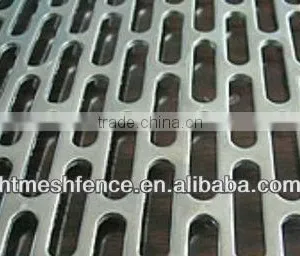 Perforated Metal Window Screen (ISO9001:2000) thumbnail-1
