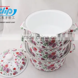 The Best Quality 3 Pcs Enamel Casserole With Metal Cover Beautiful Decal thumbnail-3