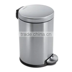 Stainless Steel Trash Can With Food Pedal thumbnail-2