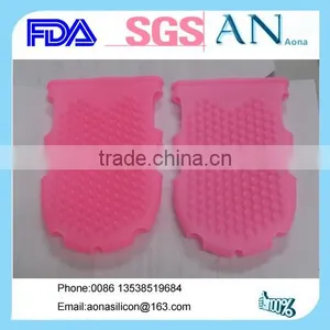 Most Comfortable Silicone Massage Glove for Shower thumbnail-1