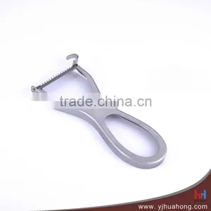 Fashionable Stainless Steel Julienne Peeler HPL-40 thumbnail-1