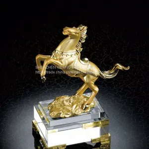 Wholesale Custom Gold Award Metal Trophy thumbnail-1