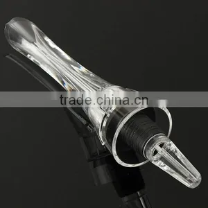 New Fashion High Quality Mini Transparent Acrylic Travel Bar Red Wine Aerator Decanter Pourer Essential Set Quick Aerating thumbnail-4
