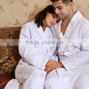 Fashion Wearable Waffle Bathrobe for Spa thumbnail-1