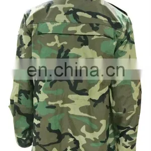 2017 Best Seller Woodland Camo Outdoor Windbreaker Jacket thumbnail-5