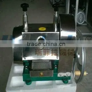 High Quality Stainless Steel Manul Sugarcane Press thumbnail-1