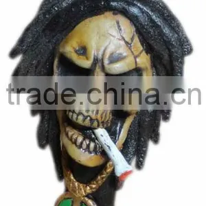 Figurine Shaped Hand Crafted Smoking Pipes - Rasta Skull thumbnail-1