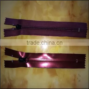 Wholesale Zippers in Rose Wine Color for Fashion Dress With OEKO-TEX CARTIFIED thumbnail-6