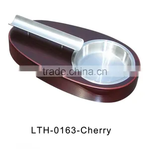 Cherry Finish Stainless Steel Cigar Ashtray thumbnail-1