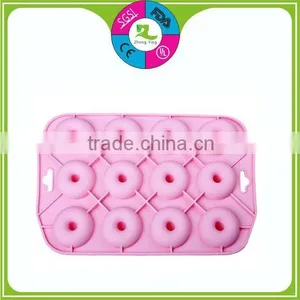 Customized Colors Donut Shaped Cake Silicone Mold thumbnail-2