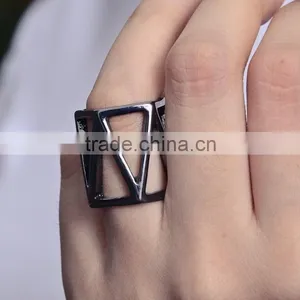 2015 NEW PRODUCTS RINGS JEWELRY Facets Tungsten Ring thumbnail-1