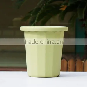 BW Garden Flower Pot thumbnail-1