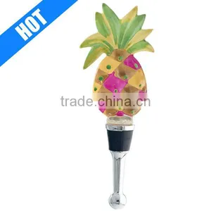 Hospitality Southern Pineapple Wine Resin Bottle Stopper thumbnail-1