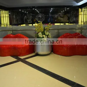 Outdoor Fiberglass Chair thumbnail-1